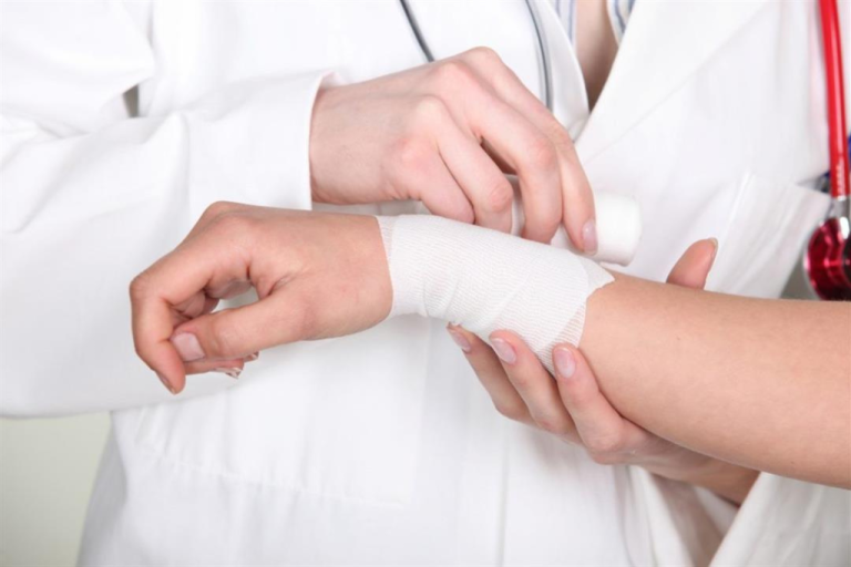 عسل الموالح وفوائده فى علاج الحروق والجروح